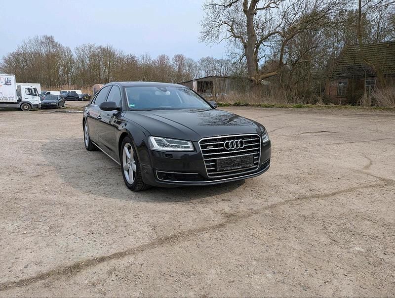 Gebraucht Audi A8L Ambiente 262 PS (192 kW) 2016 Schwarz Limousine