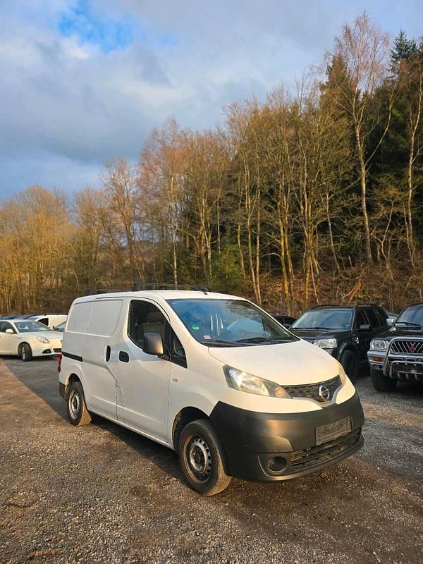 Gebraucht Nissan NV200 105 PS (77 kW) 2011 Weiß Van / Kleinbus