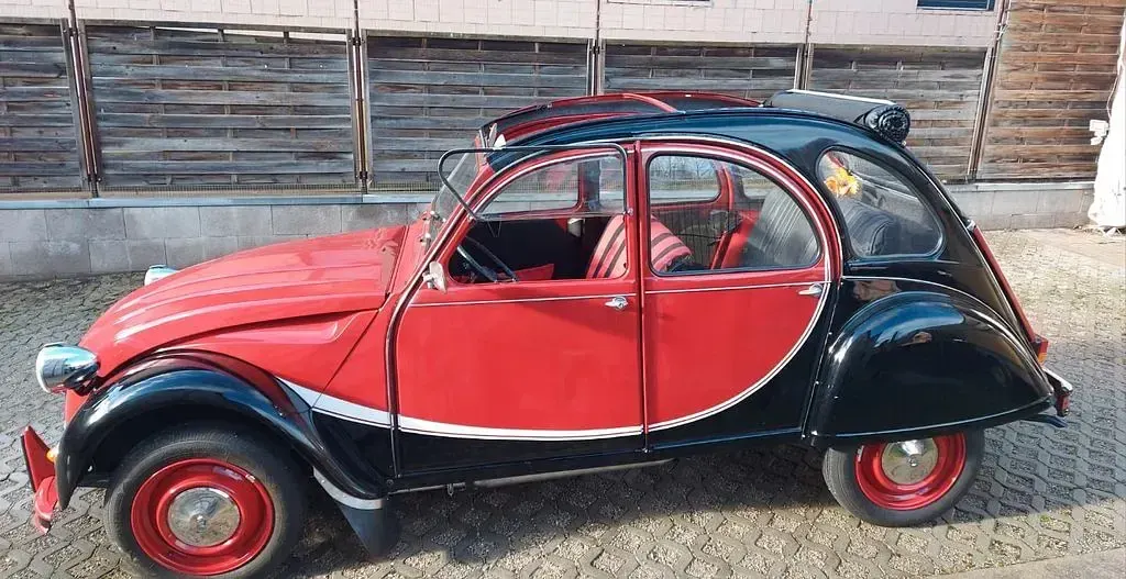Gebraucht Citroën 2CV 31 PS (22 kW) 1982 Rot Limousine