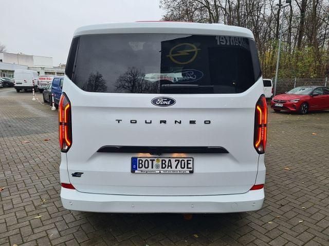 Gebraucht Ford Tourneo Titanium X 160 kW (218 PS) 2024 Weiss Van / Kleinbus