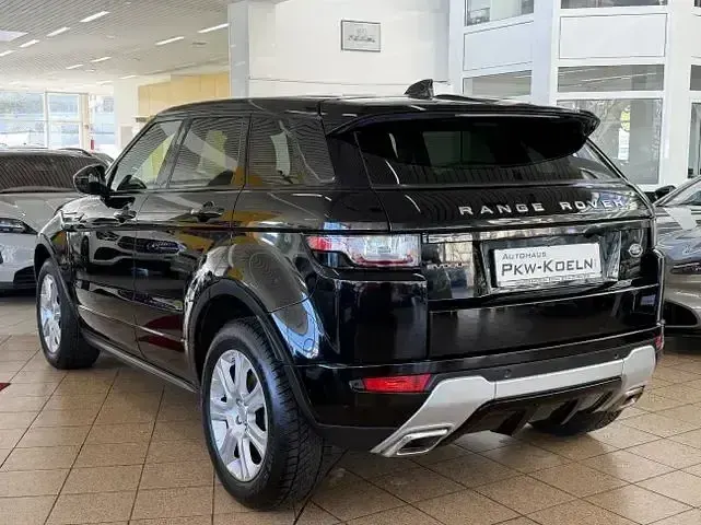 Gebraucht Land Rover Range Rover evoque Dynamic 150 PS (110 kW) 2018 Schwarz SUV