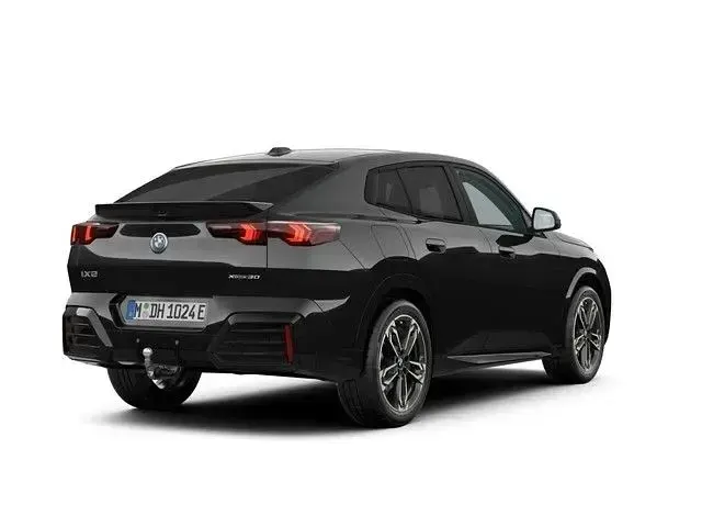 Gebraucht BMW iX2 M Sport 230 kW (313 PS) 2025 Schwarz SUV