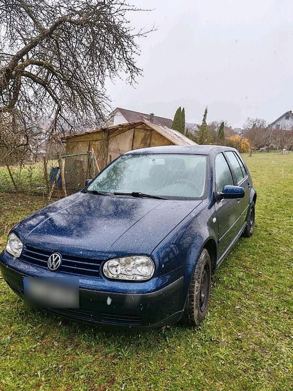 Gebraucht VW Golf IV 75 PS (55 kW) 2000 Blau Kleinwagen