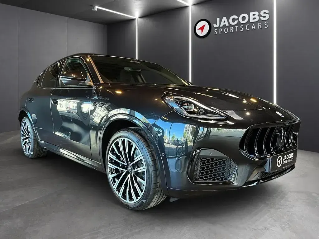 Neu Maserati Grecale 330 PS (242 kW) 2026 Nero tempesta SUV