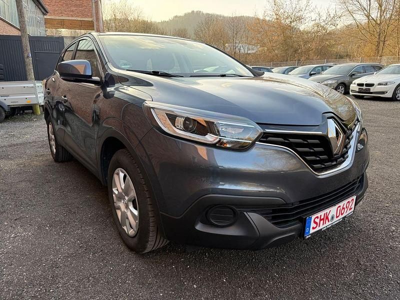 Gebraucht Renault Kadjar Life 131 PS (96 kW) 2018 Grau SUV