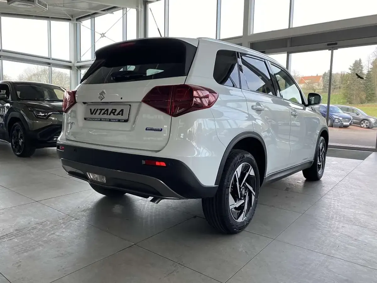 Neu Suzuki Vitara Comfort+ 116 PS (85 kW) 2026 Weiß SUV