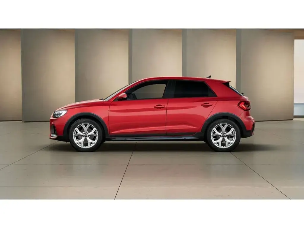 Gebraucht Audi A1 S-Line 150 PS (110 kW) 2025 Rot SUV
