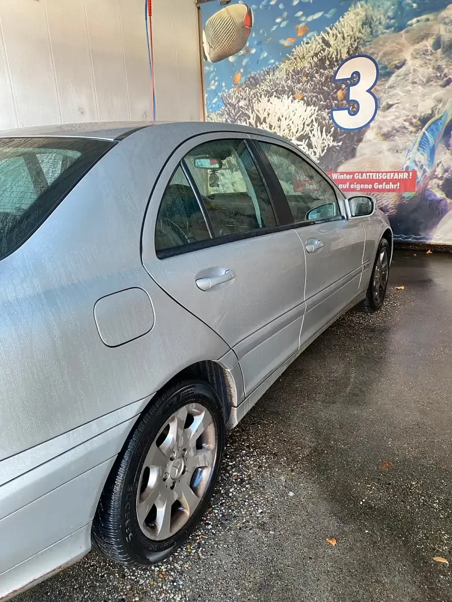 Gebraucht Mercedes C180 2004 Grau Limousine