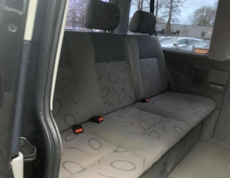 Gebraucht VW T4 102 PS (75 kW) 2001 Beige Van