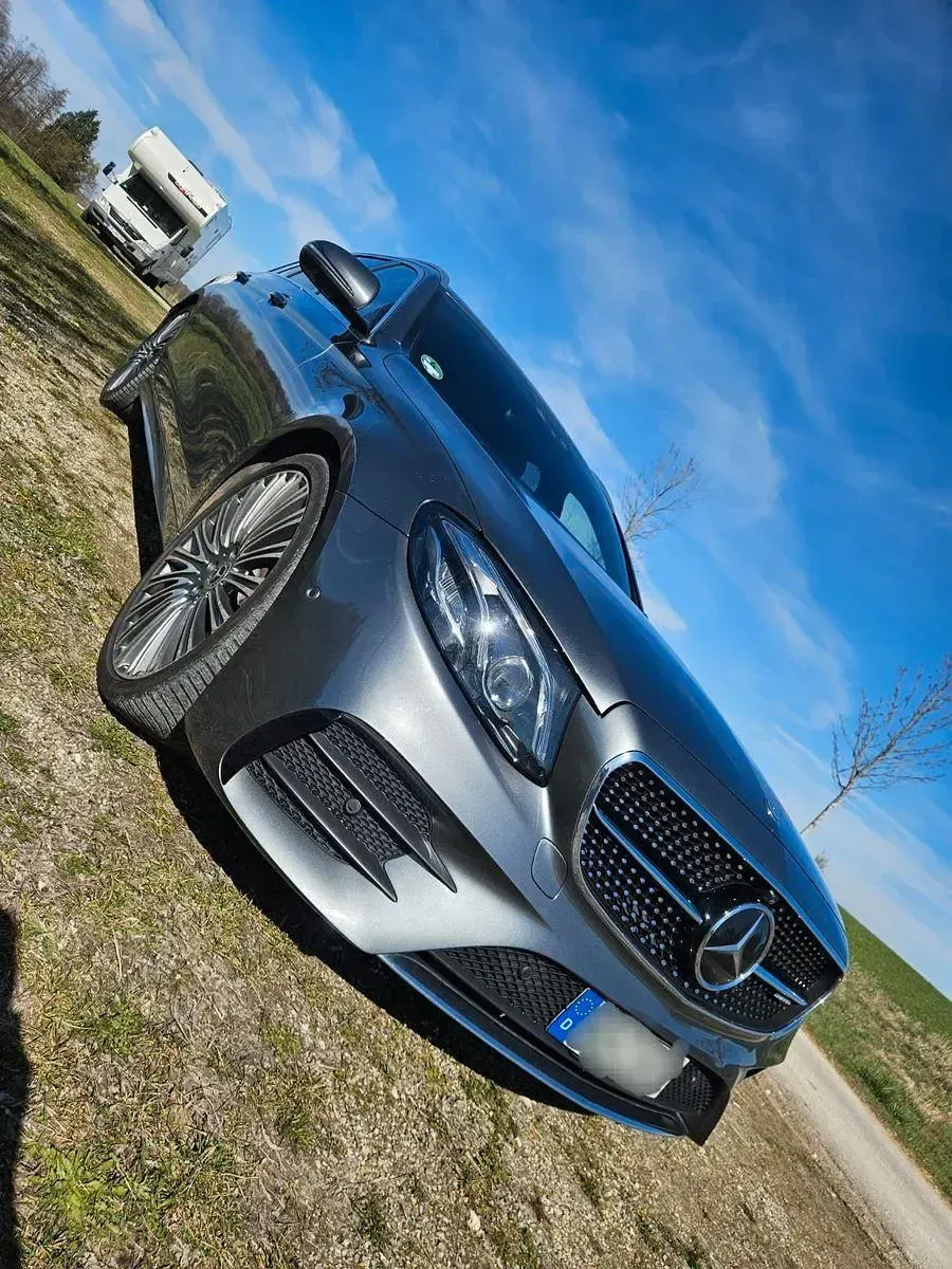 Gebraucht Mercedes E250 AMG line 211 PS (155 kW) 2016 Grau Kombi