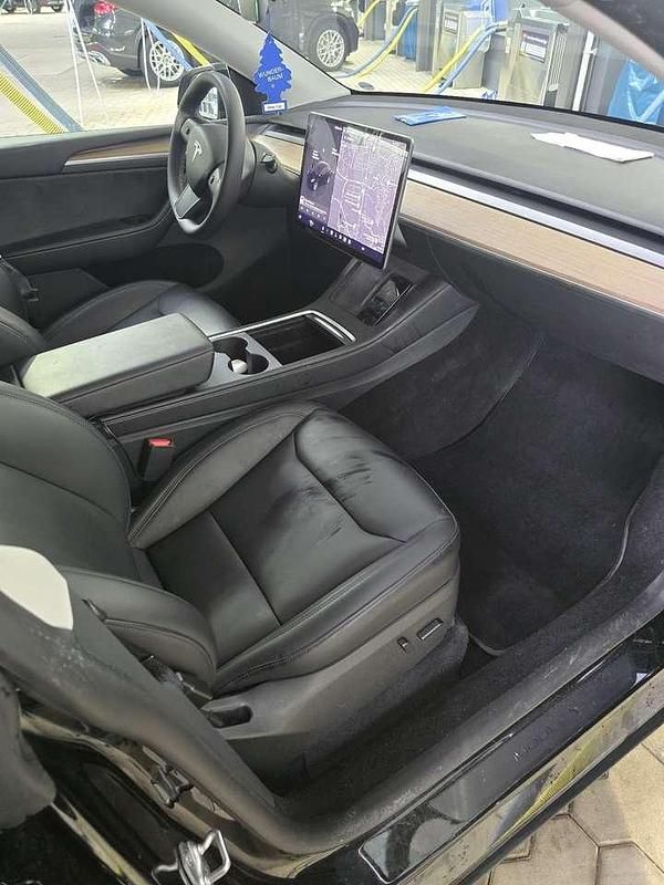 Gebraucht Tesla Model Y RWD 219 kW (299 PS) 2024 SUV