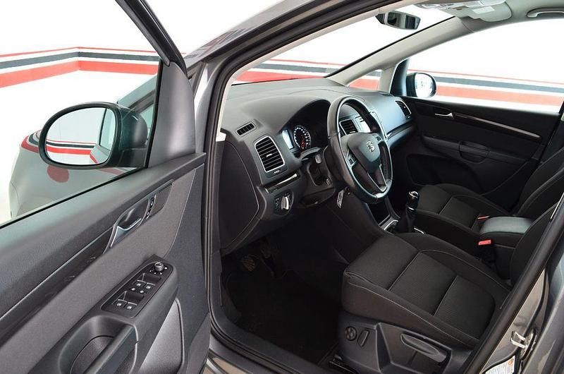 Gebraucht Seat Alhambra Style Plus 150 PS (110 kW) 2015 Grau Van / Kleinbus