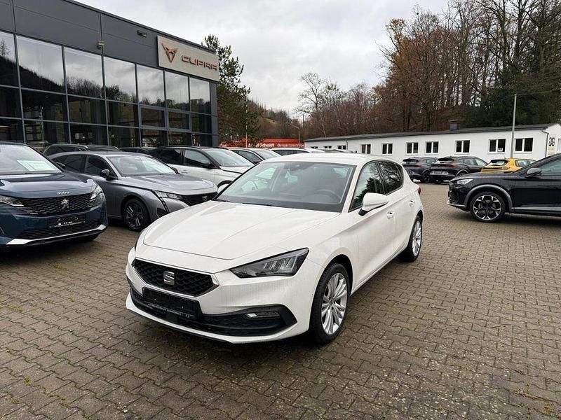 Gebraucht Seat Leon Style 110 PS (80 kW) 2024 Candy weiss Limousine