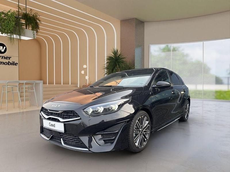 Grau Neu 2026 Kia Ceed GT GT-Line Limousine | 27.880 € (Guter Preis) - Bild 1/4
