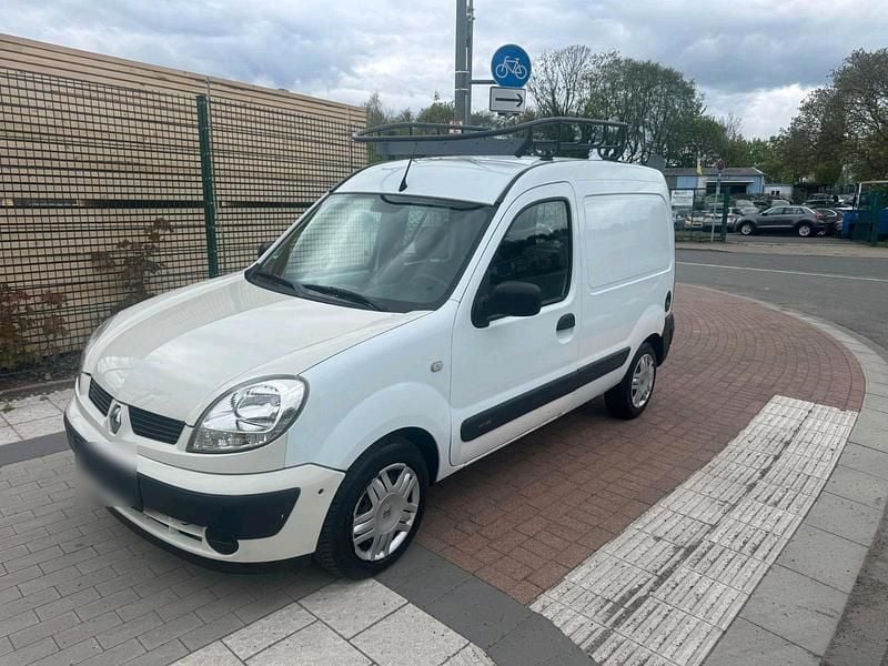 Second-hand Renault Kangoo 84 CP (61 kW) 2007 Alb Monovolum