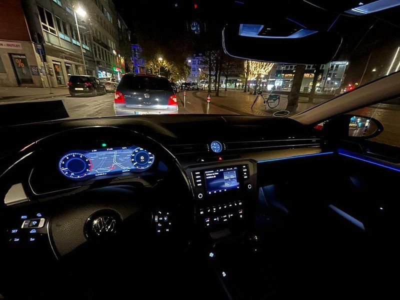 Gebraucht VW Passat Comfortline 125 PS (91 kW) 2017 Braun Limousine