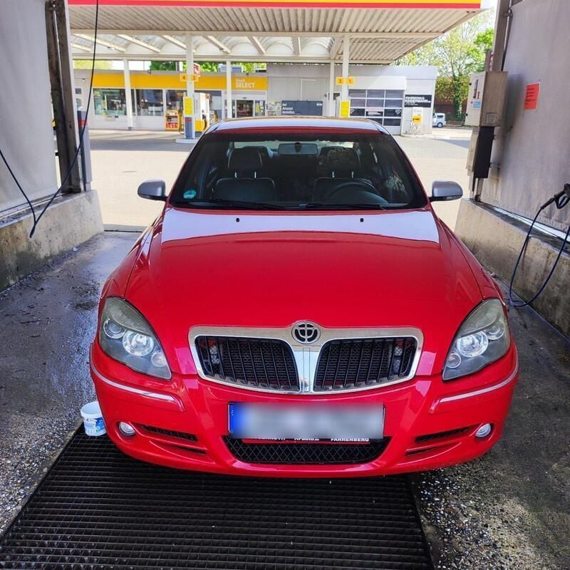 Rot Gebraucht 2010 Brilliance BS4 Limousine | 1.800 € - Bild 1/4