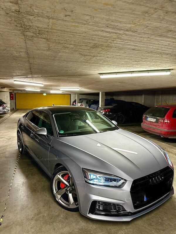 Silber Gebraucht 2017 Audi A5 Sportback S-Line Limousine | 23.900 € (Teuer) - Bild 1/4