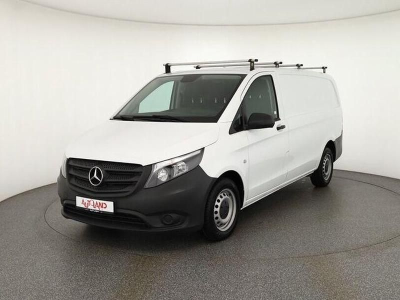Weiß Gebraucht 2021 Mercedes Vito Van / Kleinbus | 25.990 € - Bild 1/4