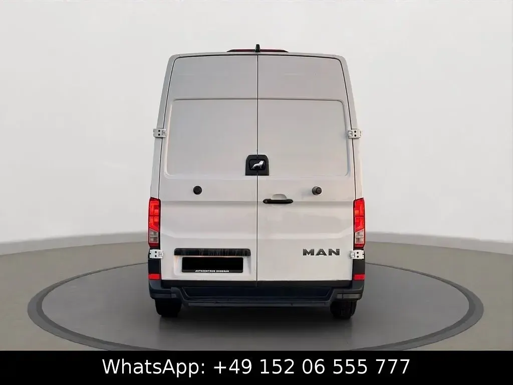 Używany MAN TGE 140 KM (102 kW) 2022 Biały Van