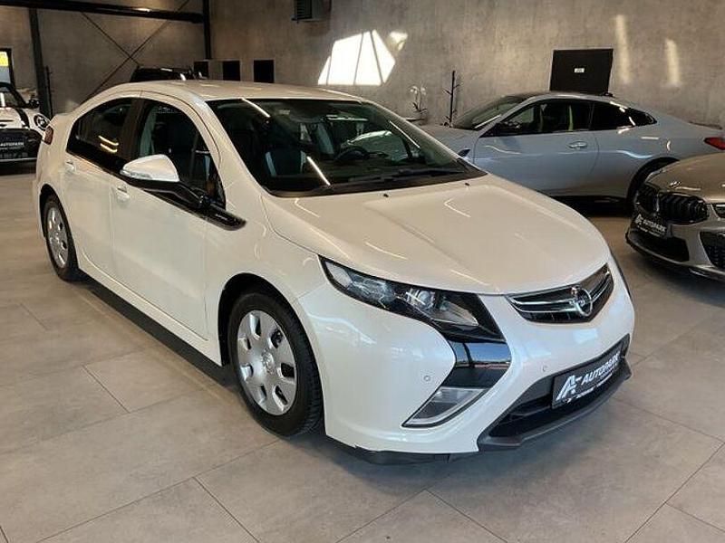 Gebraucht Opel Ampera Edition 280 PS (205 kW) 2012 Weiß Kleinwagen