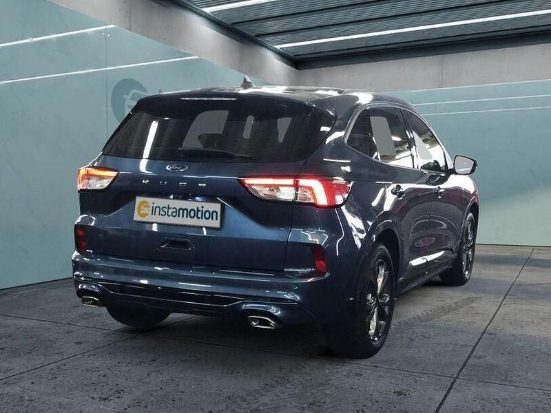 Gebraucht Ford Kuga 150 PS (110 kW) 2024 Blau SUV