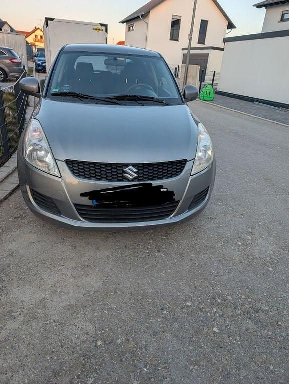 Gebraucht Suzuki Swift Comfort 94 PS (69 kW) 2011 Grau Kleinwagen