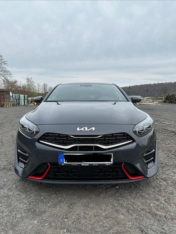 Gebraucht Kia ProCeed GT 204 PS (150 kW) 2023 Grau Kombi