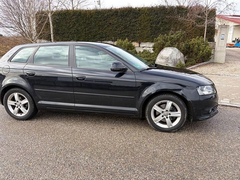Gebraucht Audi A3 Attraction 125 PS (91 kW) 2008 Schwarz Kleinwagen