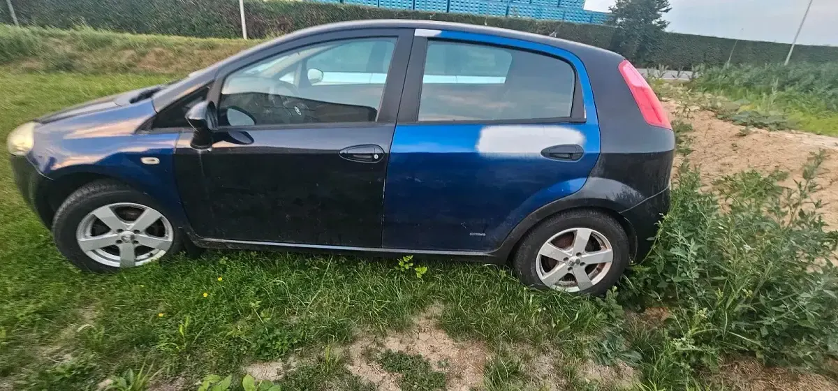 Gebraucht Fiat Punto 90 PS (66 kW) 2007 Blau Kleinwagen