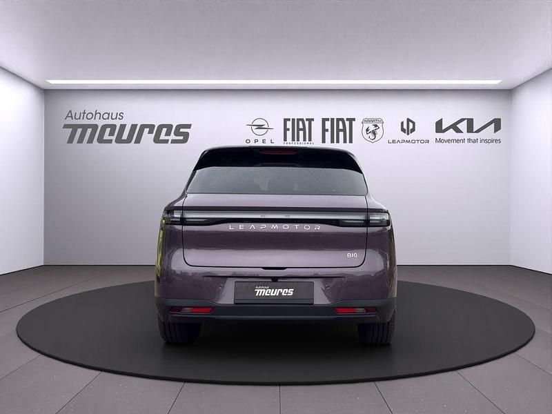 Usado Leapmotor B10 160 kW (218 CV) 2025 Gris SUV