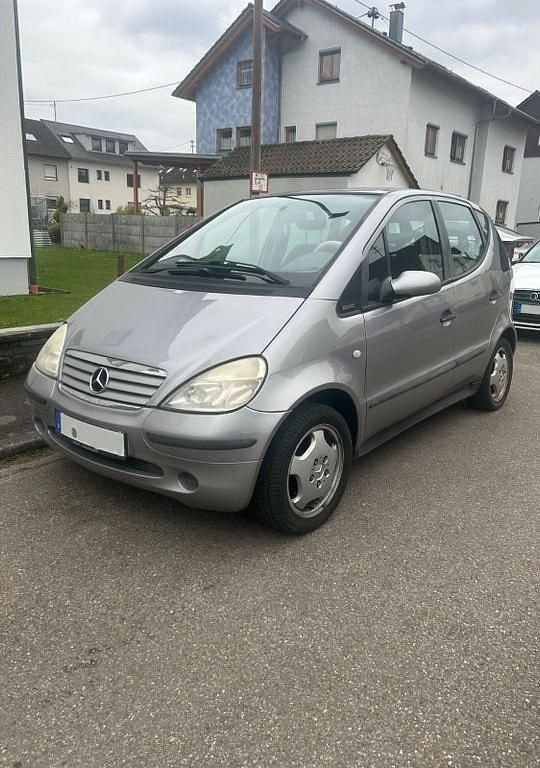 Gebraucht Mercedes A140 Elegance 82 PS (60 kW) 1999 Silber Limousine