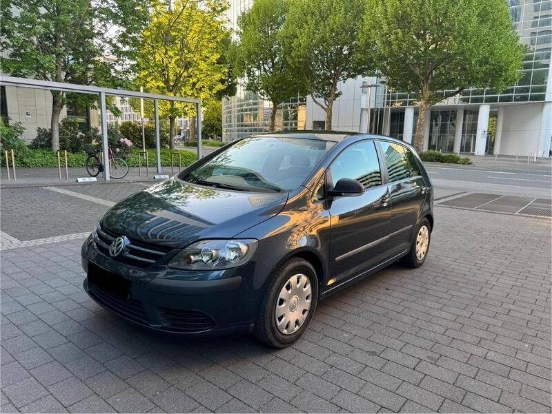 Blau Gebraucht 2006 VW Golf Plus Van / Kleinbus | 4.000 € (Fairer Preis) - Bild 1/4