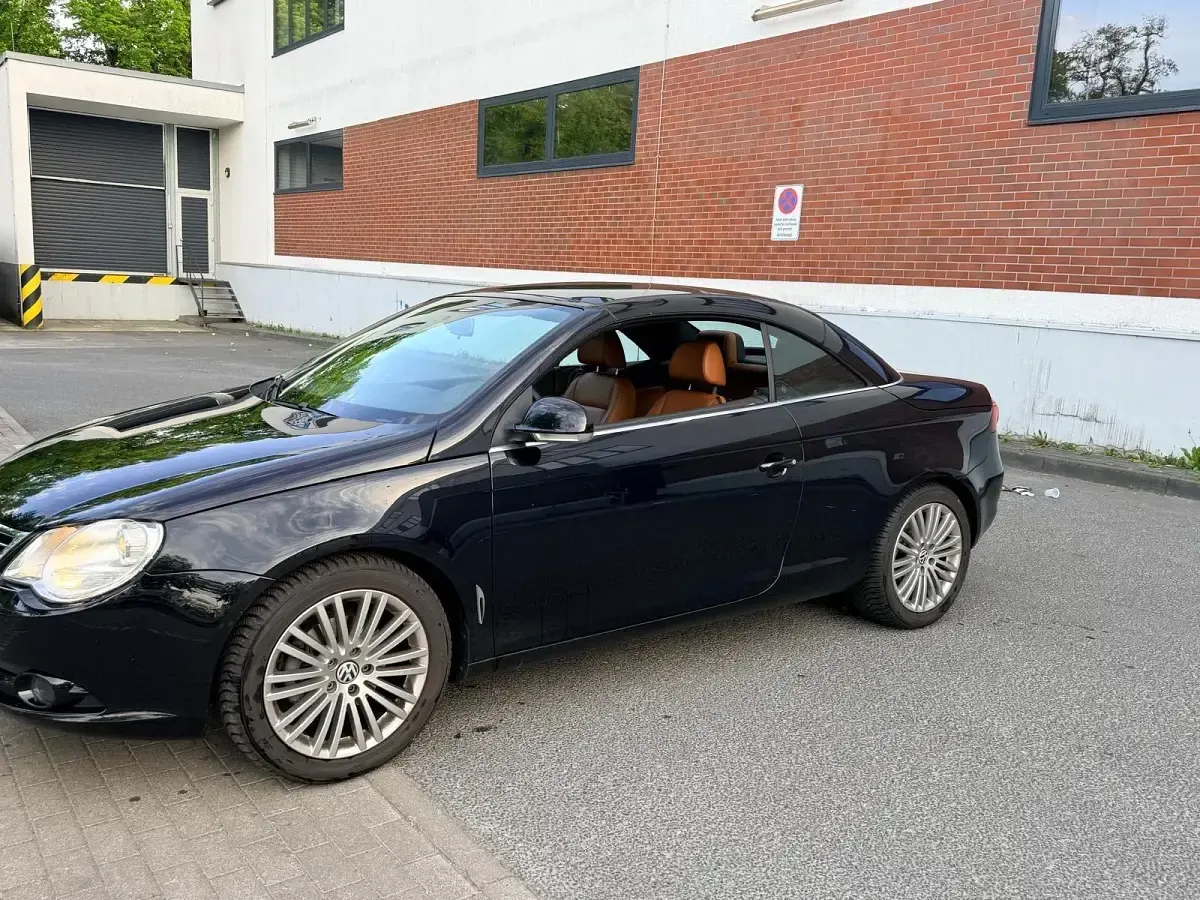 Brugt VW Eos 122 HK (89 kW) 2008 Sort Cabriolet
