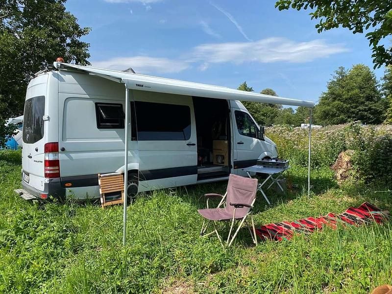 Weiß Gebraucht 2015 Mercedes Sprinter Van | 29.500 € - Bild 1/4