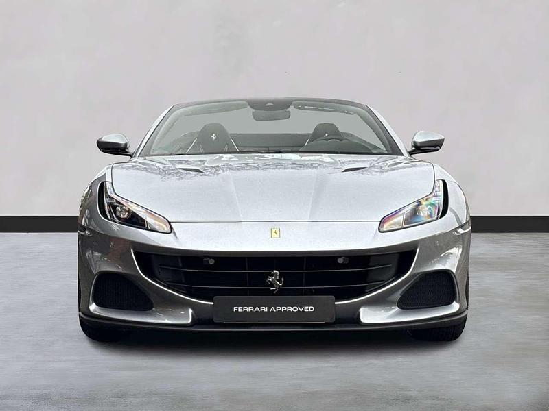 Gebraucht Ferrari Portofino 619 PS (455 kW) 2023 Grigio titanio met. Cabrio