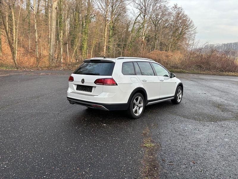 Brugt VW Golf Alltrack 184 HK (135 kW) 2017 Hvid Stationcar