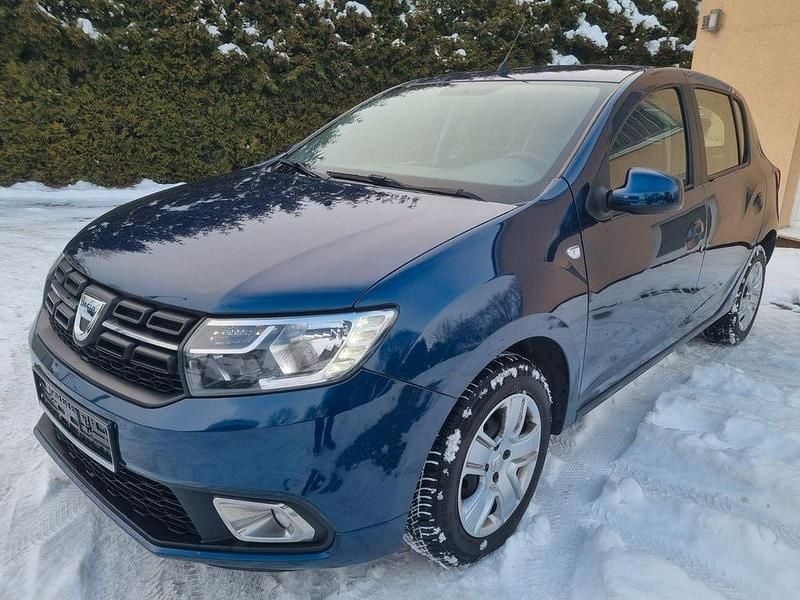Blau Gebraucht 2020 Dacia Sandero Limousine | 8.699 € (Guter Preis) - Bild 1/4