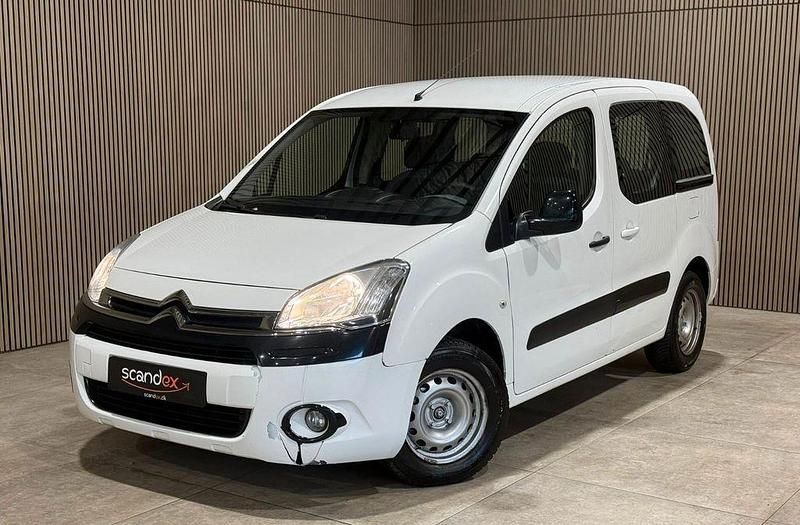 Gebraucht Citroën Berlingo 92 PS (67 kW) 2013 Weiß Van / Kleinbus