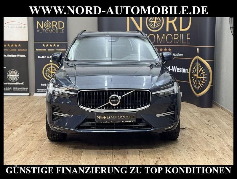 Gebraucht Volvo XC60 Core 197 PS (144 kW) 2022 Denim blue metallic (metallic) SUV