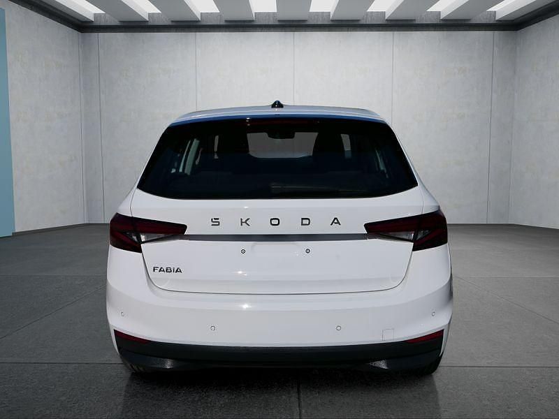 Neu Skoda Fabia 116 PS (85 kW) 2026 Weiß Kleinwagen