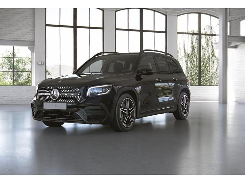 Gebraucht Mercedes GLB200 AMG line 163 PS (119 kW) 2020 Schwarz SUV