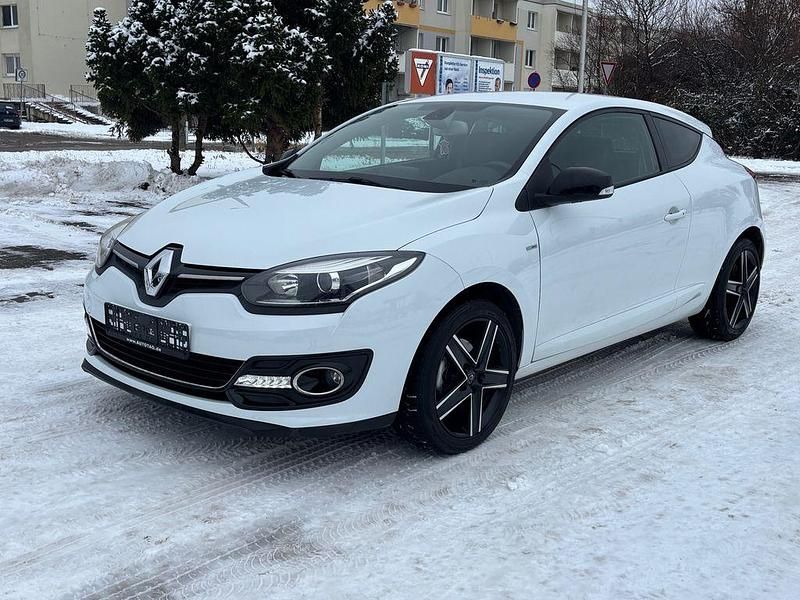 Gebraucht Renault Mégane III Bose Edition 132 PS (97 kW) 2014 Weiß Coupé