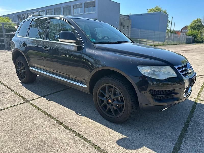 Schwarz Gebraucht 2008 VW Touareg SUV | 5.500 € (Superpreis) - Bild 1/4