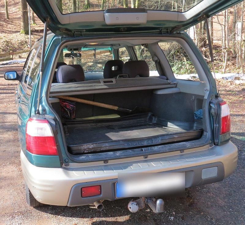 Gebraucht Subaru Forester 122 PS (89 kW) 2000 Grün SUV