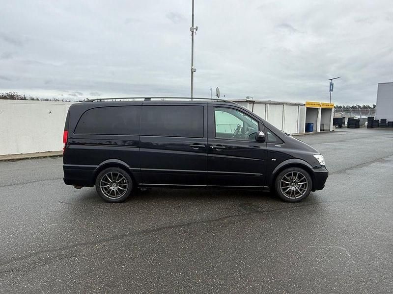Gebraucht Mercedes Viano 224 PS (164 kW) 2013 Schwarz Van / Kleinbus