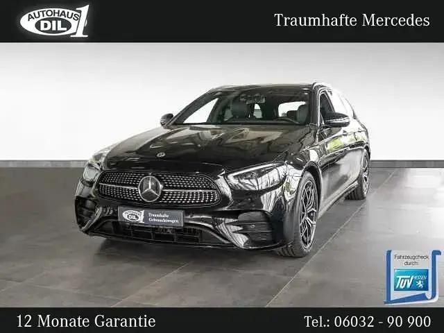 Obsidianschwarz Gebraucht 2025 Mercedes V250 Style Van / Kleinbus | 72.590 € - Bild 1/4