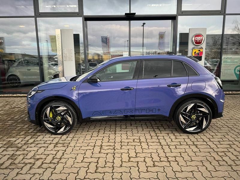 Neu Abarth 600e Scorpionissima 206 kW (281 PS) 2025 Violett SUV