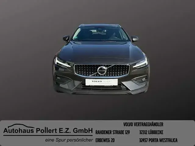 Gebraucht Volvo V60 CC 145 PS (106 kW) 2024 Kombi