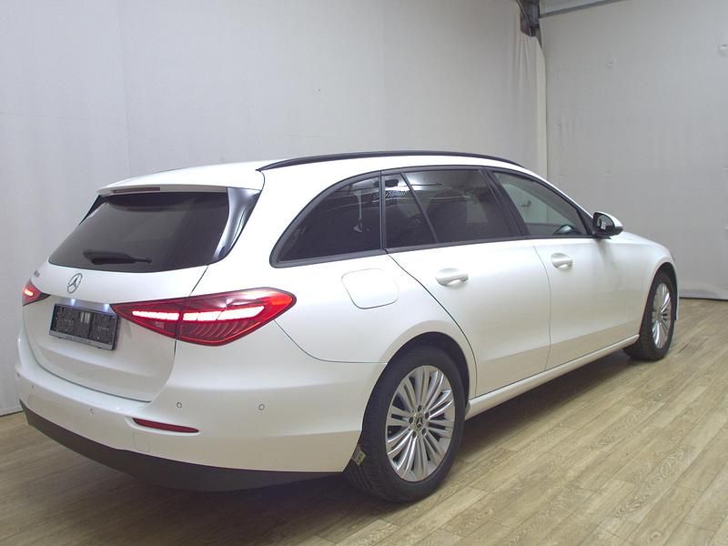Gebraucht Mercedes C220 200 PS (147 kW) 2021 Weiss Limousine